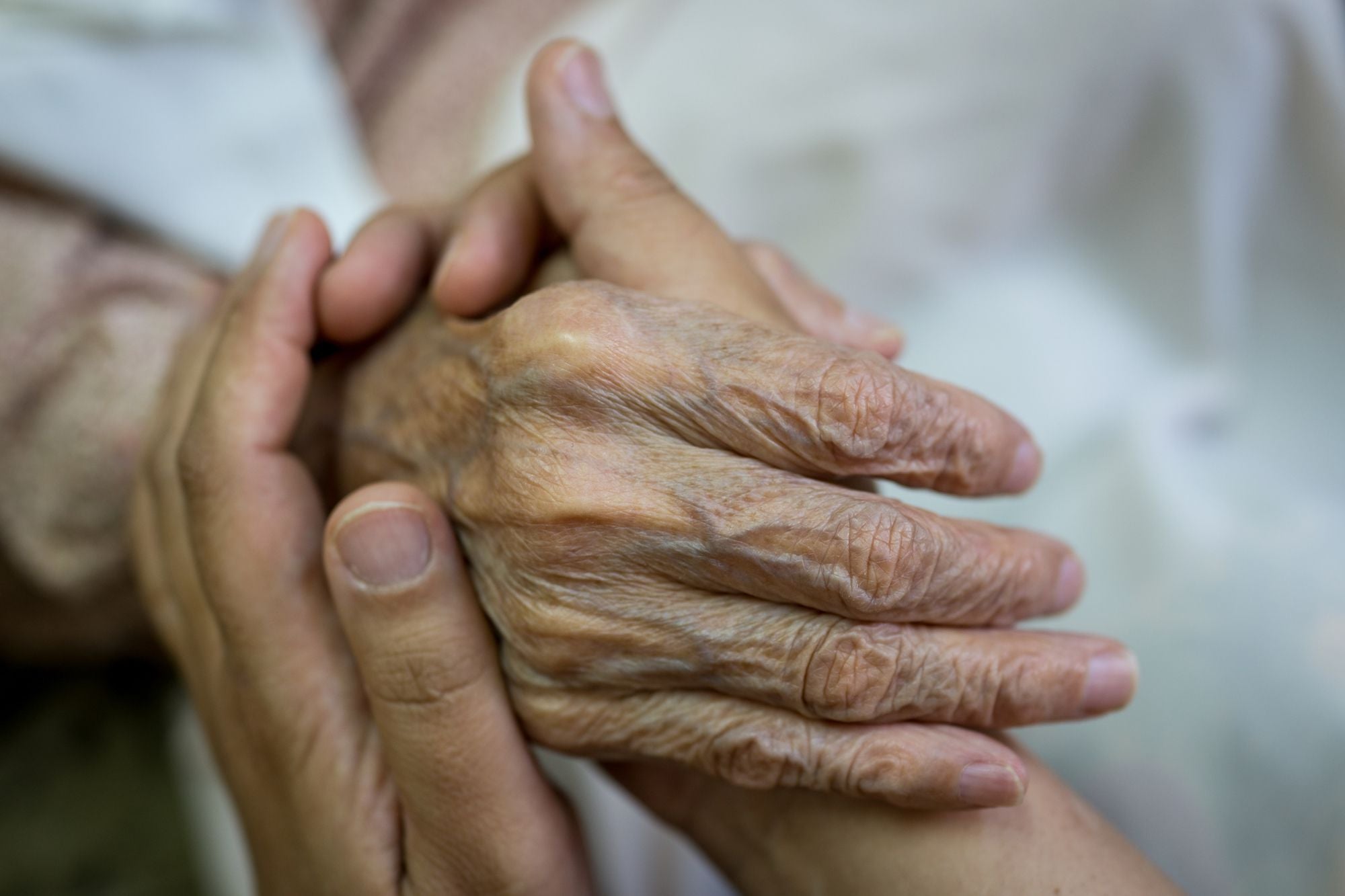 What is The Link Between Aging and Tremors?