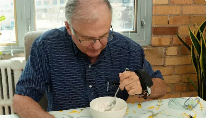 Steadi-3 – Your Anti-Tremor Glove for Daily Independence