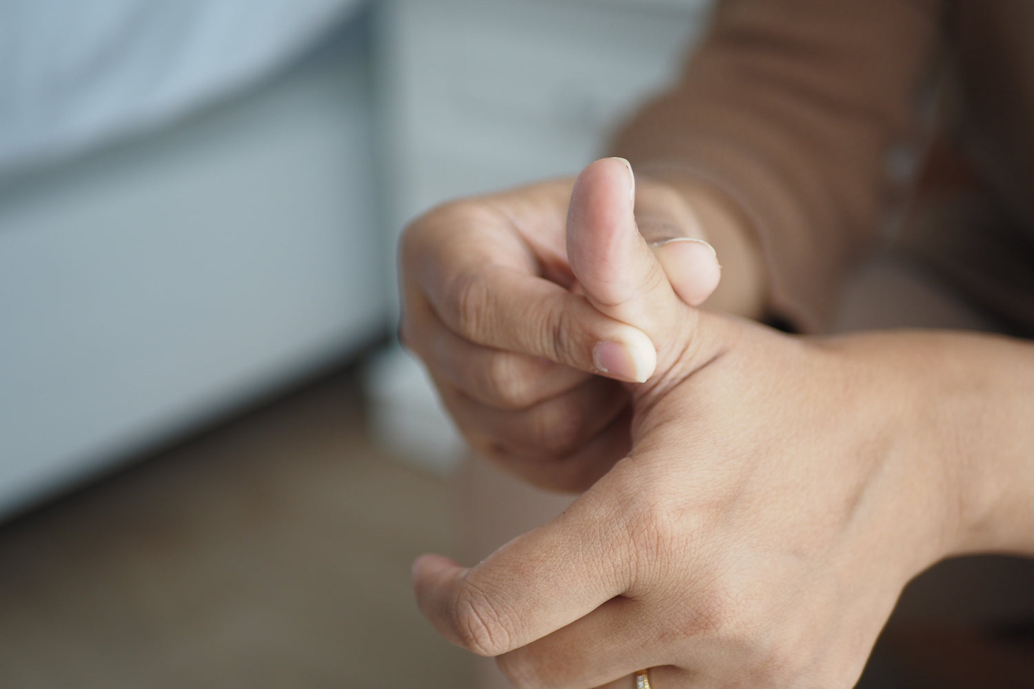 Decoding Finger Twitching and Tremors